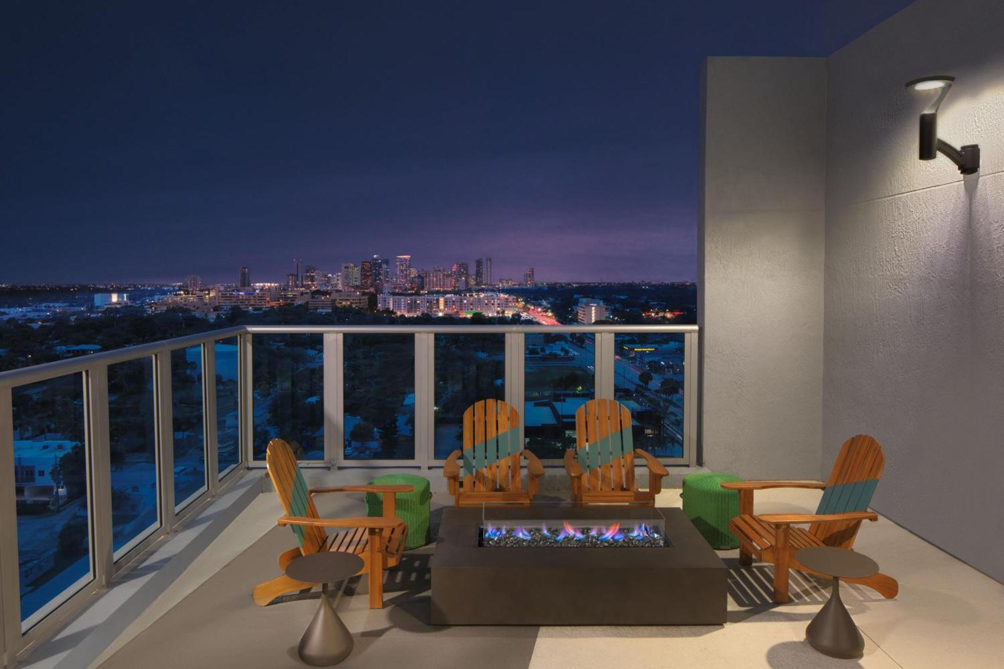 Aloft Fort Lauderdale Airport & Cruise Port 外观 照片